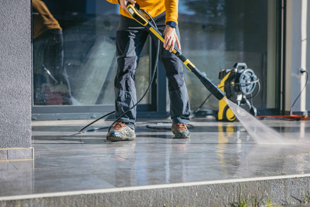 Best Gutter Cleaning  in Vinco, PA